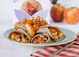 Tatrapannkoogid sügisehõngulise täidisega